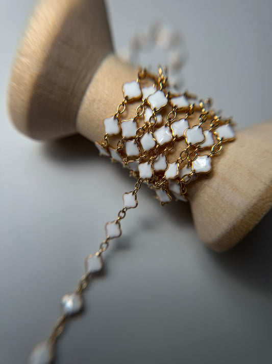 White Enamel Clover